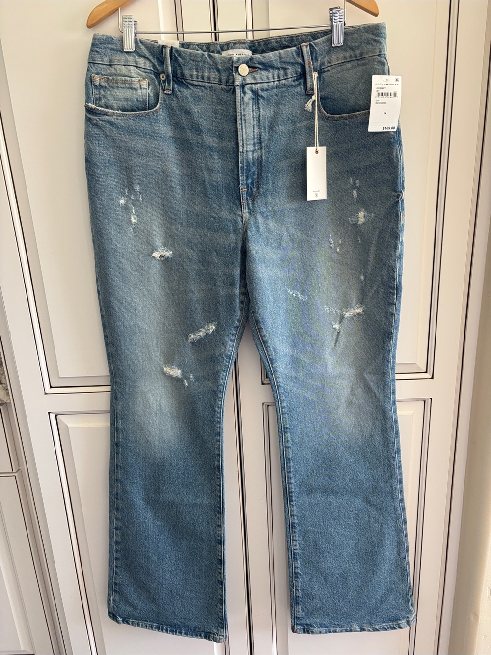Good American Boot Cut Jeans $169 Indigo Blue Distressed GCB062T Womens 14/32